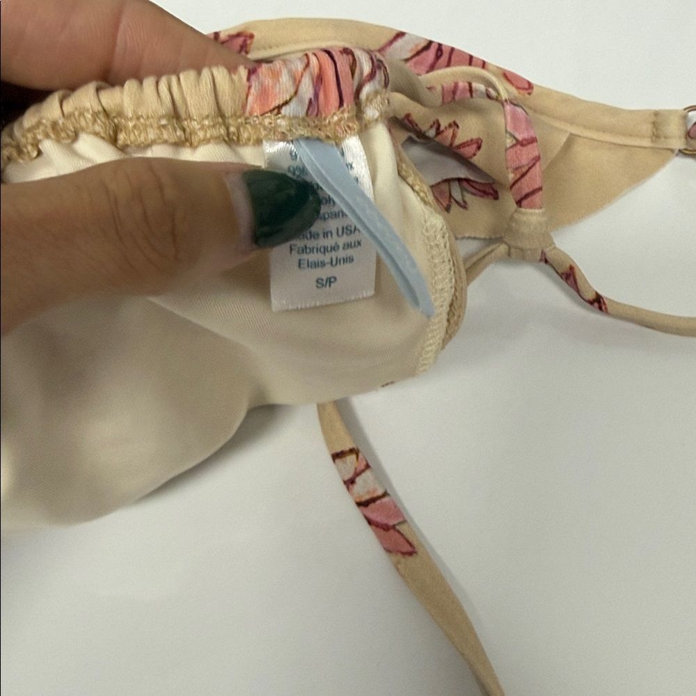 Floral Bikini Set in Pink & Tan Small Top Medium Bottom - LIKE NEW Swimwear - Picture 2 of 3